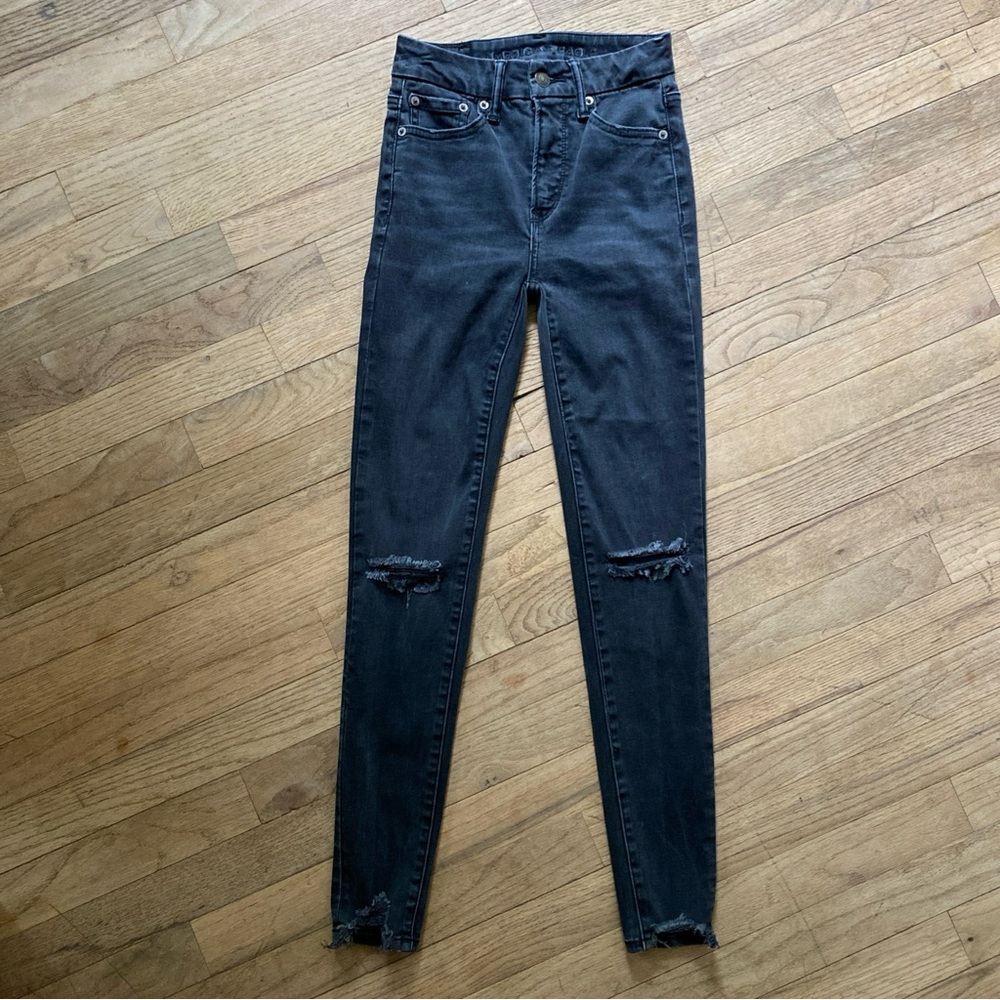 American Eagle Luxe Black Ripped Super Hi Rise Jegging Jeans 000